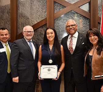 Florida International University Gold Scholars